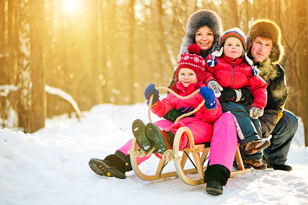 istock Family in a winter park 175185372