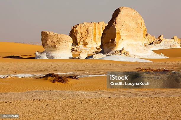 Kalkstein In Der Wüste Stockfoto und mehr Bilder von Afrika - Afrika, Ausgedörrt, Extremlandschaft