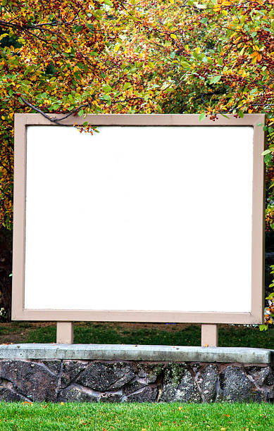 istock Sign in Nature for Copy 175186139