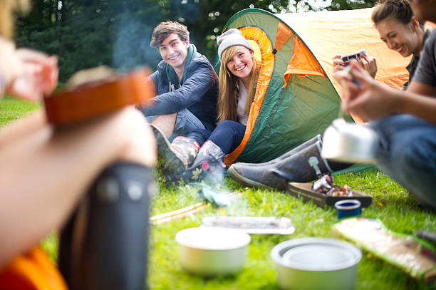 istock camping teenagers 175186187