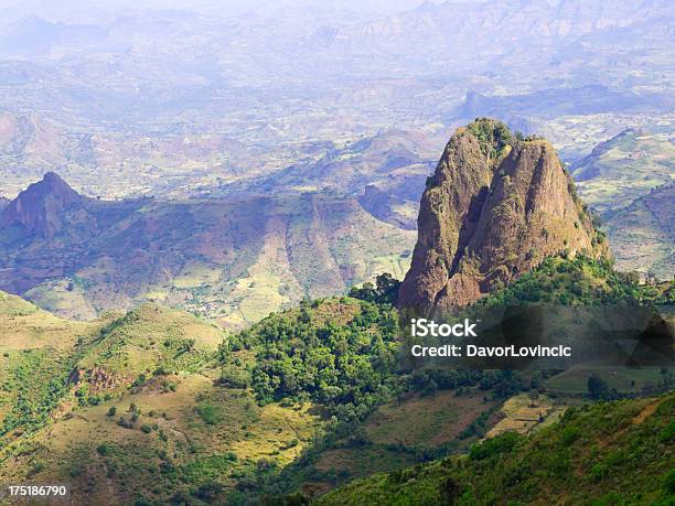 Las Montañas Foto de stock y más banco de imágenes de Colina - Colina, Etiopía, Aire libre