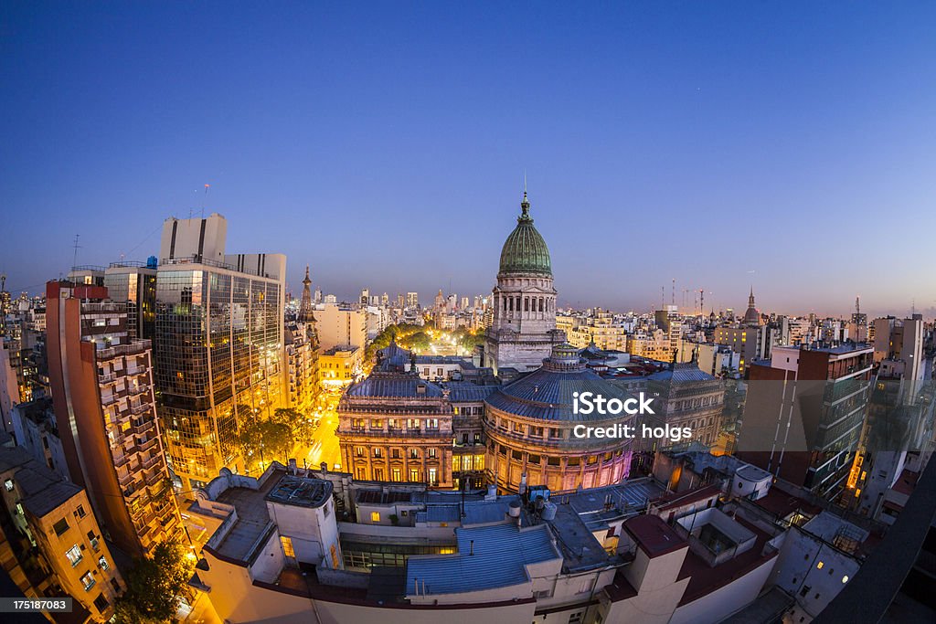 Buenos Aires-Vista nocturna de la ciudad y el Congreso - Foto de stock de Aire libre libre de derechos