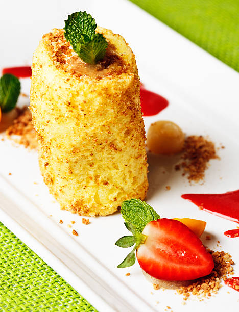 istock Rich, delicious cheesecake dessert 175190573