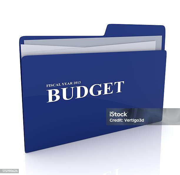 Budget Cartella Con I Documenti - Fotografie stock e altre immagini di A forma di blocco - A forma di blocco, Affari, Affari internazionali