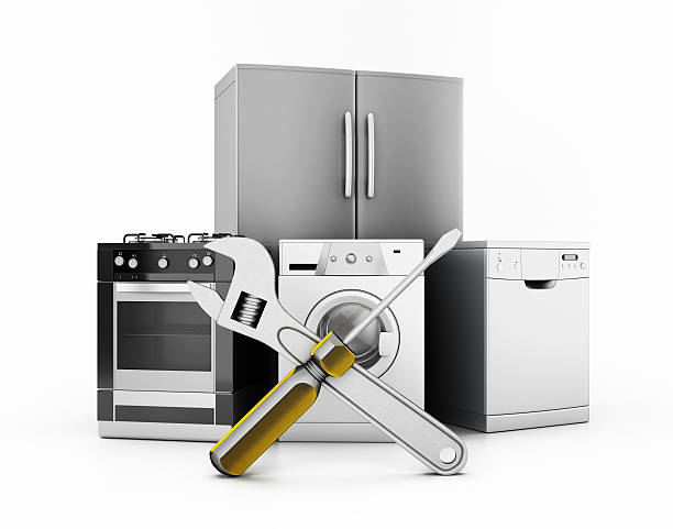 maison réparation appareil - appliance repairing clothes washer refrigerator photos et images de collection