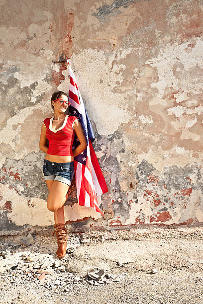 istock Patriotic Girl 175192791