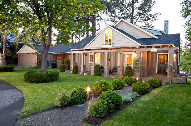 istock Twilight exterior of home 175196101