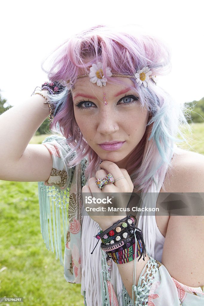 Joven mujer Hippy intenso - Foto de stock de Adolescencia libre de derechos