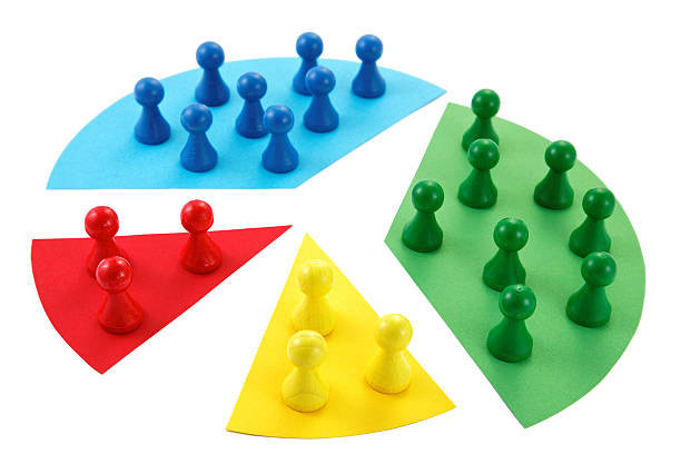 pie diagramm - chess pawn red blue leisure games stock-fotos und bilder