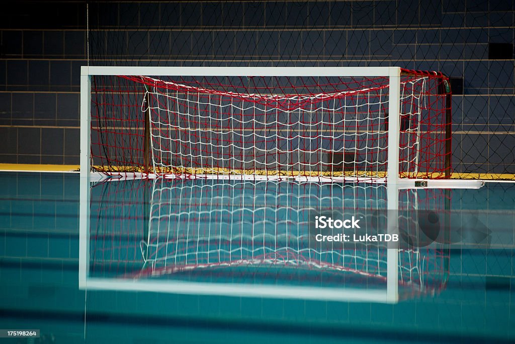 Pólo Aquático da piscina - Foto de stock de Gol - Equipamento esportivo royalty-free