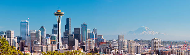 istock Seattle City Skyline and Mount Rainier USA 175198402