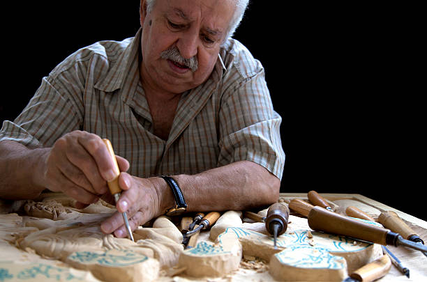 istock craftman in Turkey working on an wooden art image 175198854