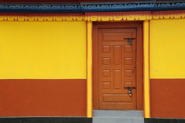 istock Valaichchenai-Kalkudah road Temple,Sri Lanka. 175203498