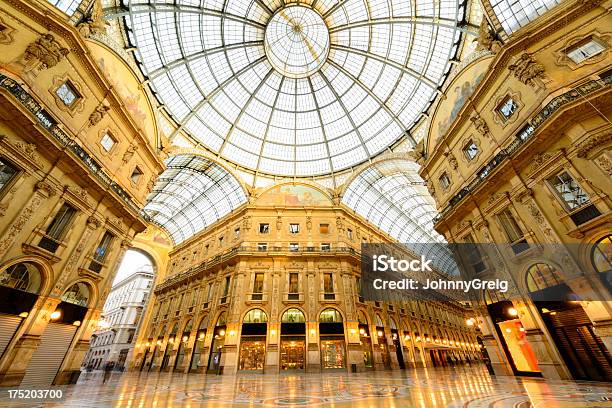 Galleria Vittorio Emanuele Ii In Mailand Italien Stockfoto und mehr Bilder von Mailand - Mailand, Viktor-Emanuel-Galerie, Italien