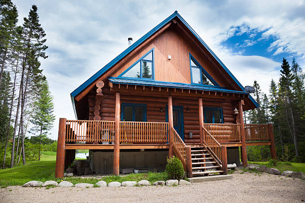 istock Wooden Cottage, Log Home, Log Cabin 175207565