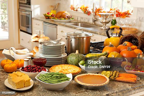 День Благодарения Fixings — стоковые фотографии и другие картинки День Благодарения - День Благодарения, Кухонная столешница, Ингредиент