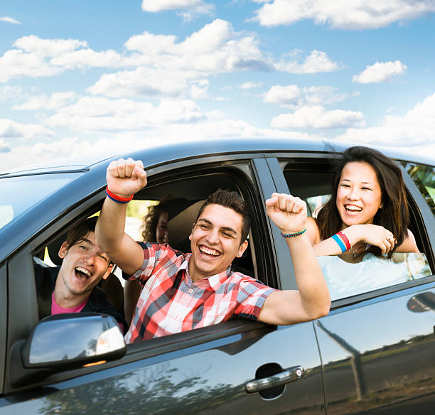 istock Happy friendship ready for a vacation 175210723