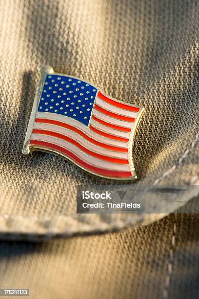 Bandera De Estados Unidos En La Etiqueta Foto de stock y más banco de imágenes de Azul - Azul, Bandera, Bandera estadounidense
