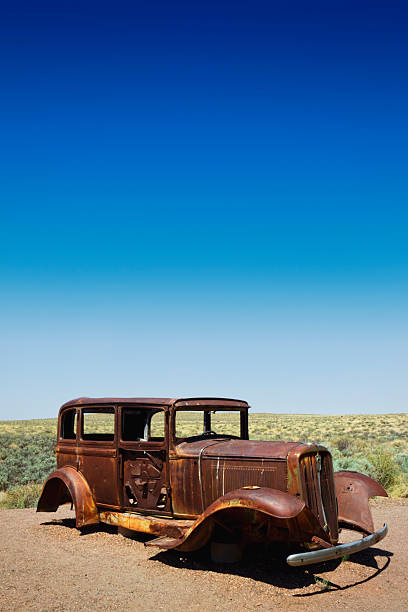 istock Rusty Antique Car in the Arizona Desert 175211479