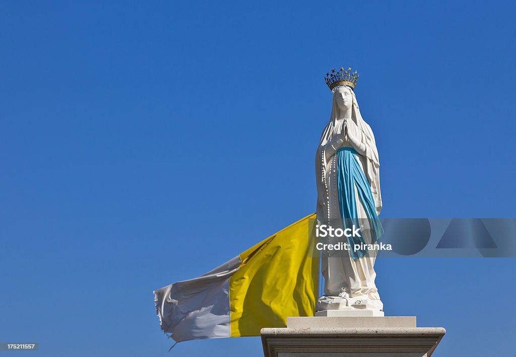 Statue of Dziewiczy Mary w Calabria, Włochy - Zbiór zdjęć royalty-free (Akcesoria religijne)