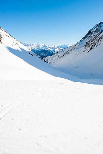 istock High Mountain Landscape in Sunny Day 175212644