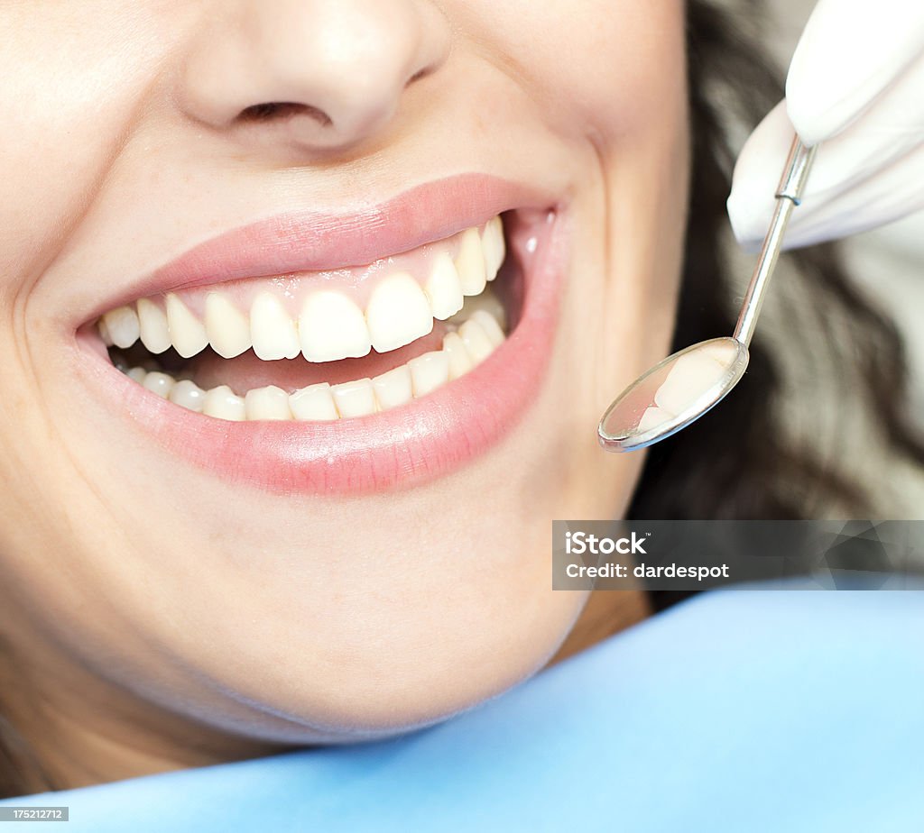 U dentysty - Zbiór zdjęć royalty-free (Dentysta)