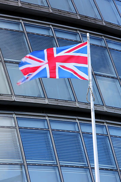 flaga unii - english flag st george flag flying zdjęcia i obrazy z banku zdjęć