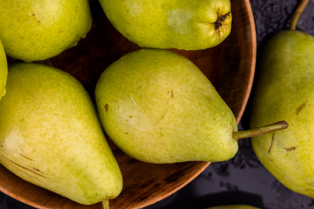 delicious pears washed and ready for eating