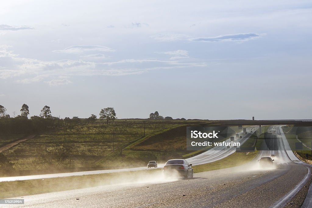 Wet Highway - Lizenzfrei Asphalt Stock-Foto