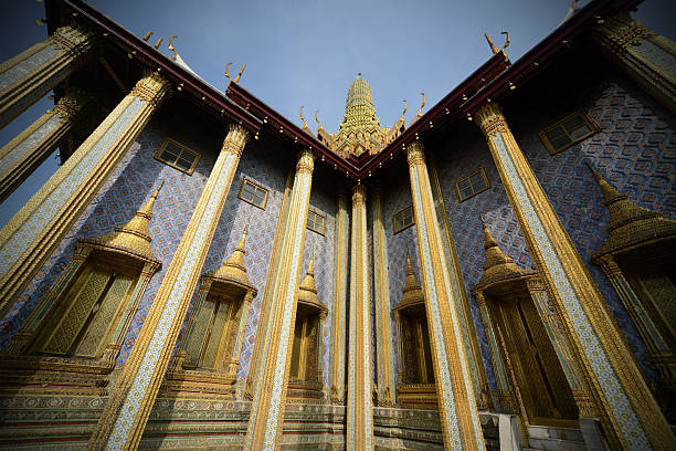 istock Wat Phra Kaew Temple Bangkok Thailand 175214688
