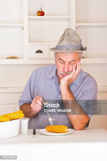 Langweilig Ernährung Stockfoto und mehr Bilder von Abnehmen - Abnehmen, Apfel, Armut