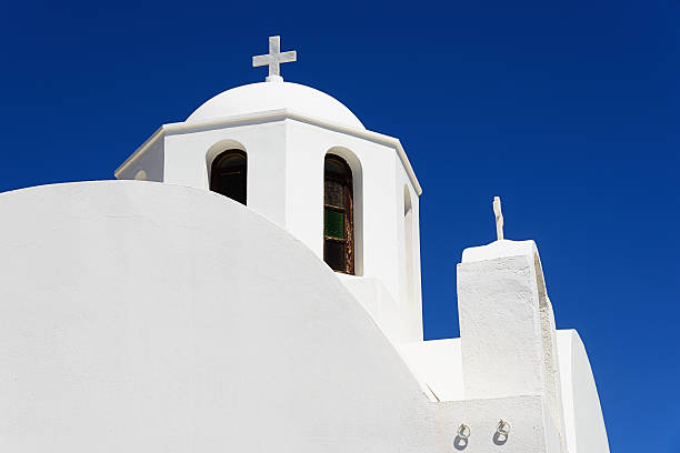 istock Blue and White Greece Church Santorini 175215310