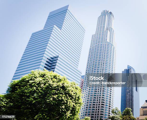 Von Los Angeles Skyline Der Innenstadt Stockfoto und mehr Bilder von Architektur - Architektur, Aufnahme von unten, Außenaufnahme von Gebäuden