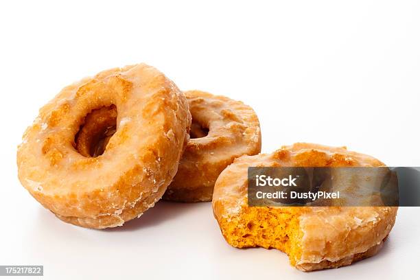 Autunno Donuts - Fotografie stock e altre immagini di Arancione - Arancione, Autunno, Bombolone