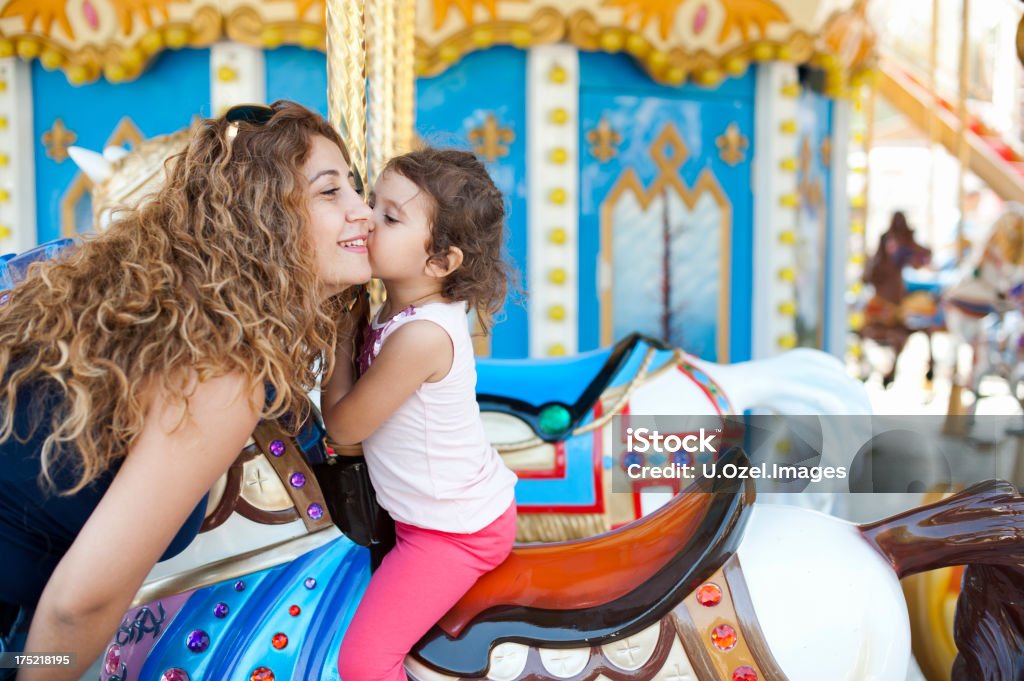 Merry Go Round e rapariga - Royalty-free 2-3 Anos Foto de stock