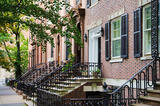 istock Brooklyn Heights homes in New York City 175222809