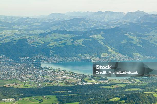 Город Thun — стоковые фотографии и другие картинки Lake Thun - Lake Thun, Без людей, Геология