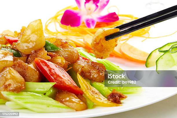 La Comida China Vieira Reunirse Con Apio Foto de stock y más banco de imágenes de Alimento - Alimento, Apio, Carne
