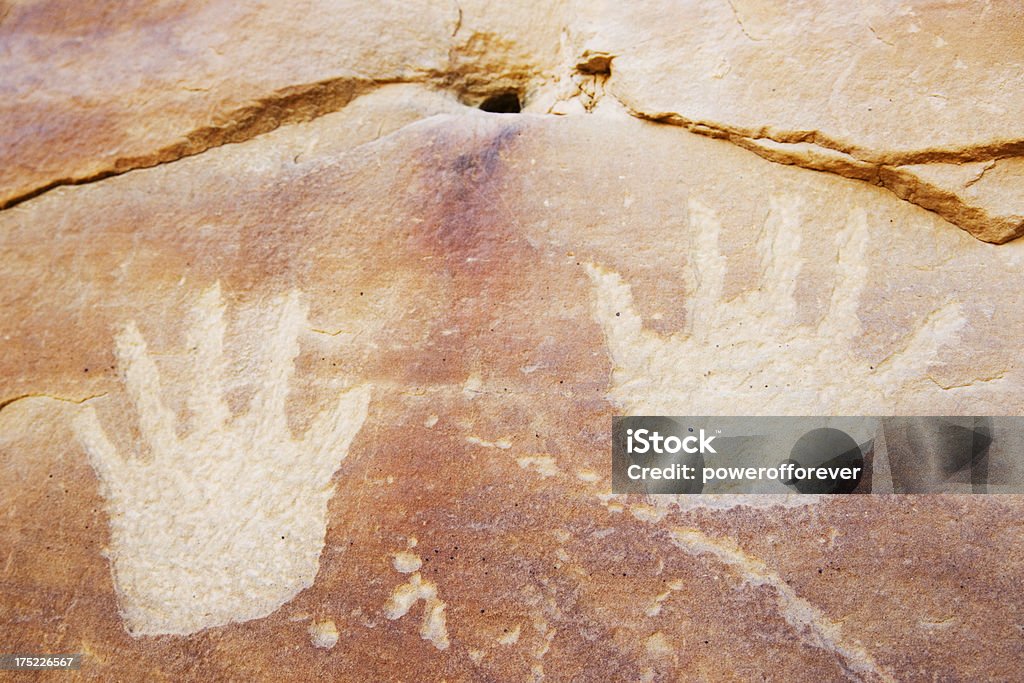 Petroglyphs w Park Narodowy Mesa Verde, Kolorado - Zbiór zdjęć royalty-free (Kamień - Skała)