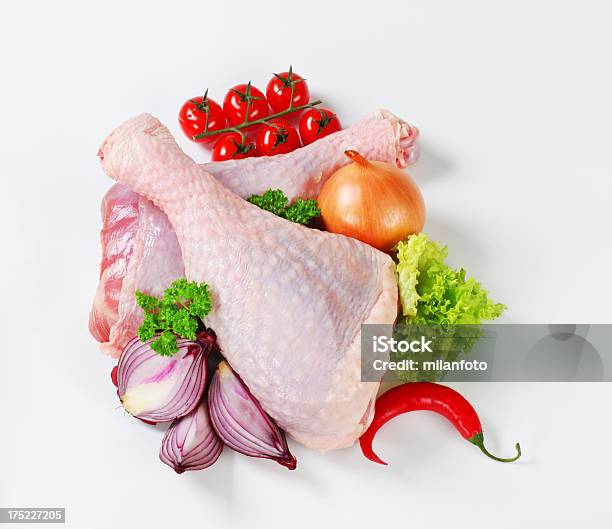 Rohe Türkei Beine Isoliert Auf Weiss Stockfoto und mehr Bilder von Fleisch - Fleisch, Fotografie, Freisteller – Neutraler Hintergrund