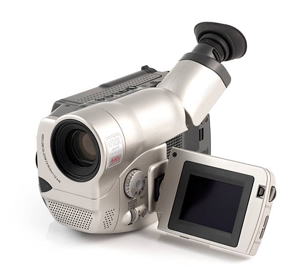 videocámara electrónico su dispositivo de grabación de vídeo sobre un fondo blanco - hi8 fotografías e imágenes de stock