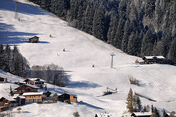 istock Three Canons on slope with autumn snow 175229328