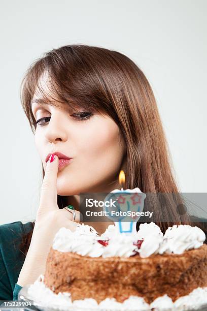 Foto de Feliz Aniversário e mais fotos de stock de Aniversário - Aniversário, Antigo, Azul