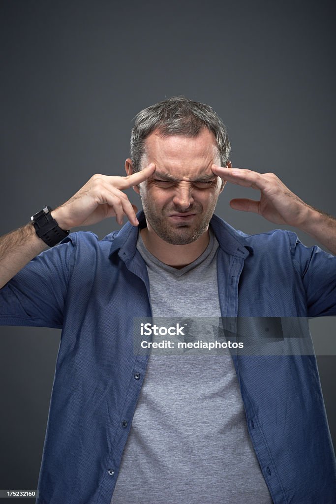 Mann mit einem Kopfschmerz - Lizenzfrei 30-34 Jahre Stock-Foto