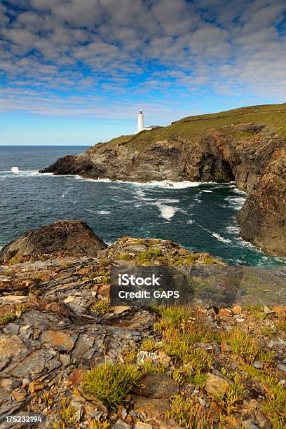 Farol De Trevose Head - Fotografias de stock e mais imagens de Ao Ar Livre - Ao Ar Livre, Beleza natural, Cornualha - Inglaterra