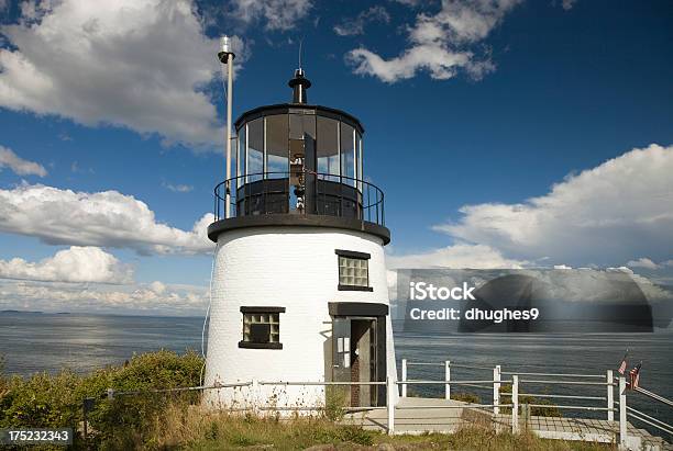 Owls Head Lighthouse Vicino Rockland Maine Stati Uniti - Fotografie stock e altre immagini di Ambientazione esterna