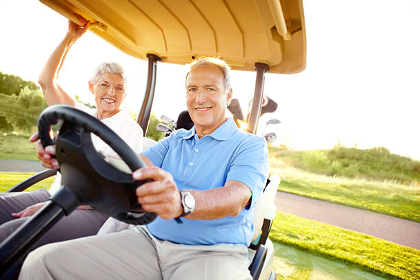 salir de un juego - retirement golfer happiness relaxation fotografías e imágenes de stock