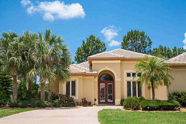 istock Contemporary Home in Florida 175235128