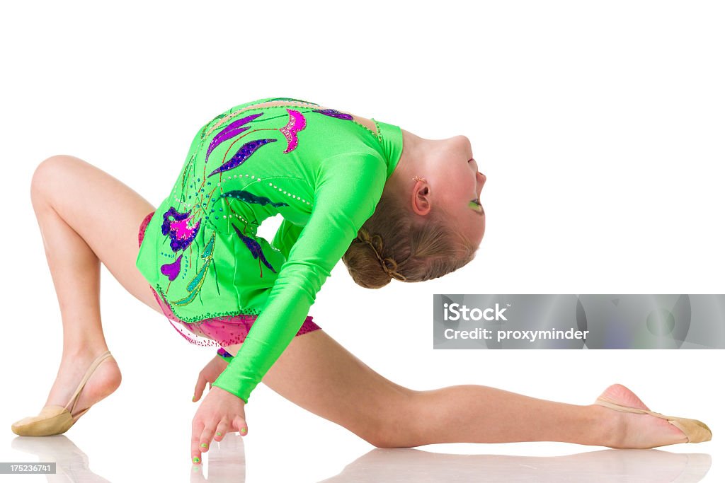 Gymnast девоч�ка Изолирован на белом - Стоковые фото 8-9 лет роялти-фри