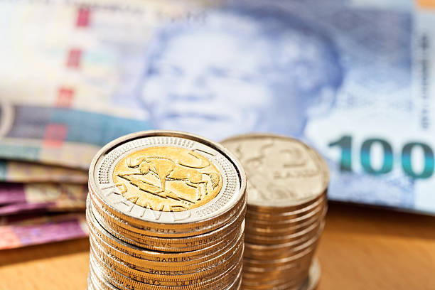 南アフリカシルバー coinage 、新しい・マンデラ banknotes - nelson mandela wildebeest blue new ストックフォトと画像